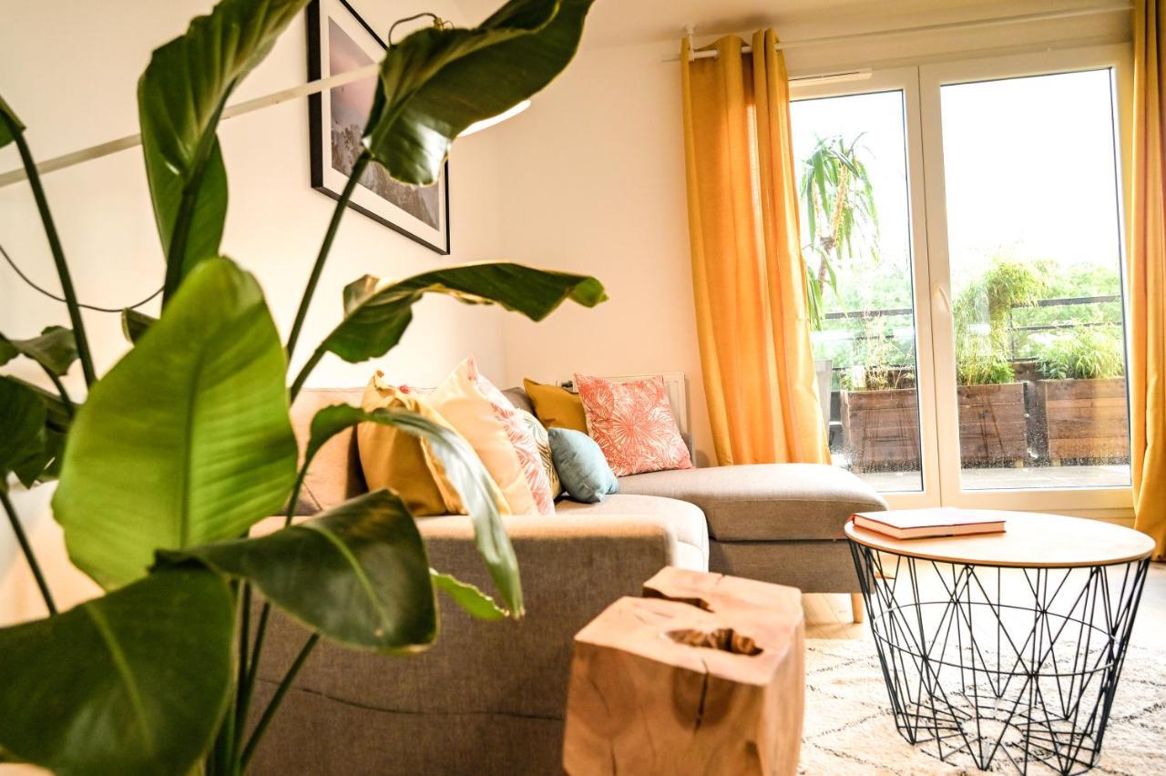 L'Olympique: Appartement Cosy, Vue Canal Grande Terrasse Et Parking Vaires-sur-Marne Ngoại thất bức ảnh