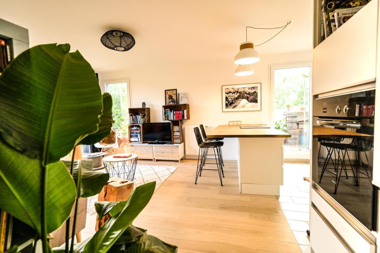 L'Olympique: Appartement Cosy, Vue Canal Grande Terrasse Et Parking Vaires-sur-Marne Ngoại thất bức ảnh